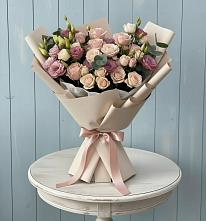 Букет цветов из:  Розы и Лизиантусы #REPLACE_PRED# Джалиле