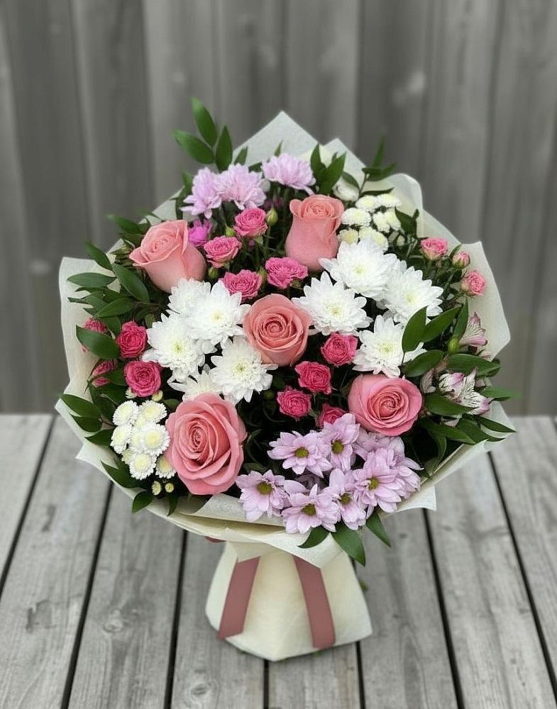 Букет цветов из: Альстромерии, Гвоздики, Розы и Хризантемы в Джалиле