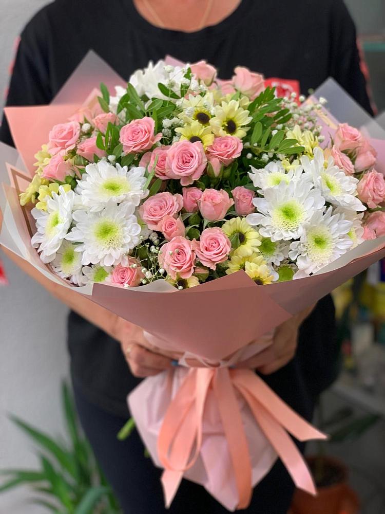 Букет цветов из: Розы и Хризантемы в Джалиле