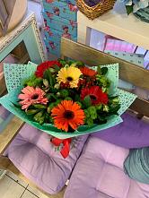 Букет цветов из:  Герберы, Хризантемы и Альстромерии #REPLACE_PRED# Джалиле