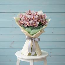 Букет цветов из:  Орхидеи и Розы в Джалиле