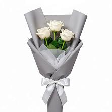 Букет 3 белые розы в Джалиле