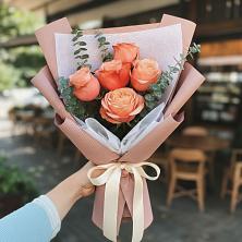 Букет цветов из:  Розы в Джалиле