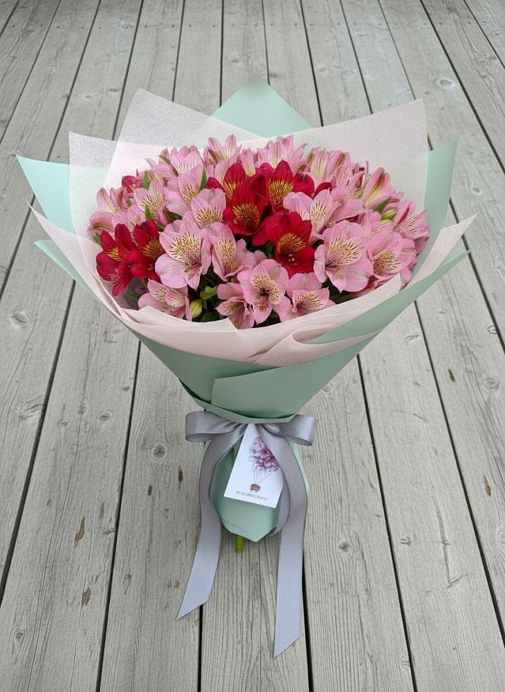 Букет цветов из: Альстромерии в Джалиле