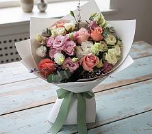 Букет цветов из:  Розы, Лизиантусы и Гвоздики #REPLACE_PRED# Джалиле