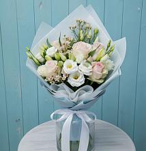 Букет цветов из:  Розы и Лизиантусы в Джалиле