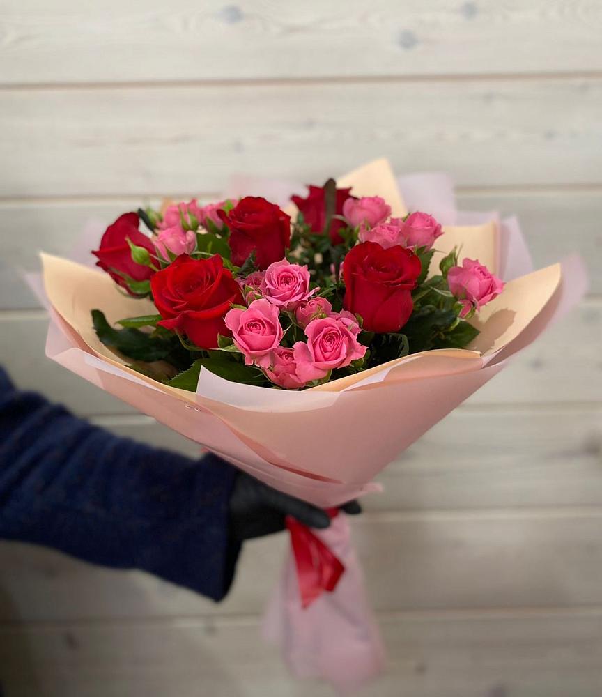 Букет цветов из: Розы в Джалиле