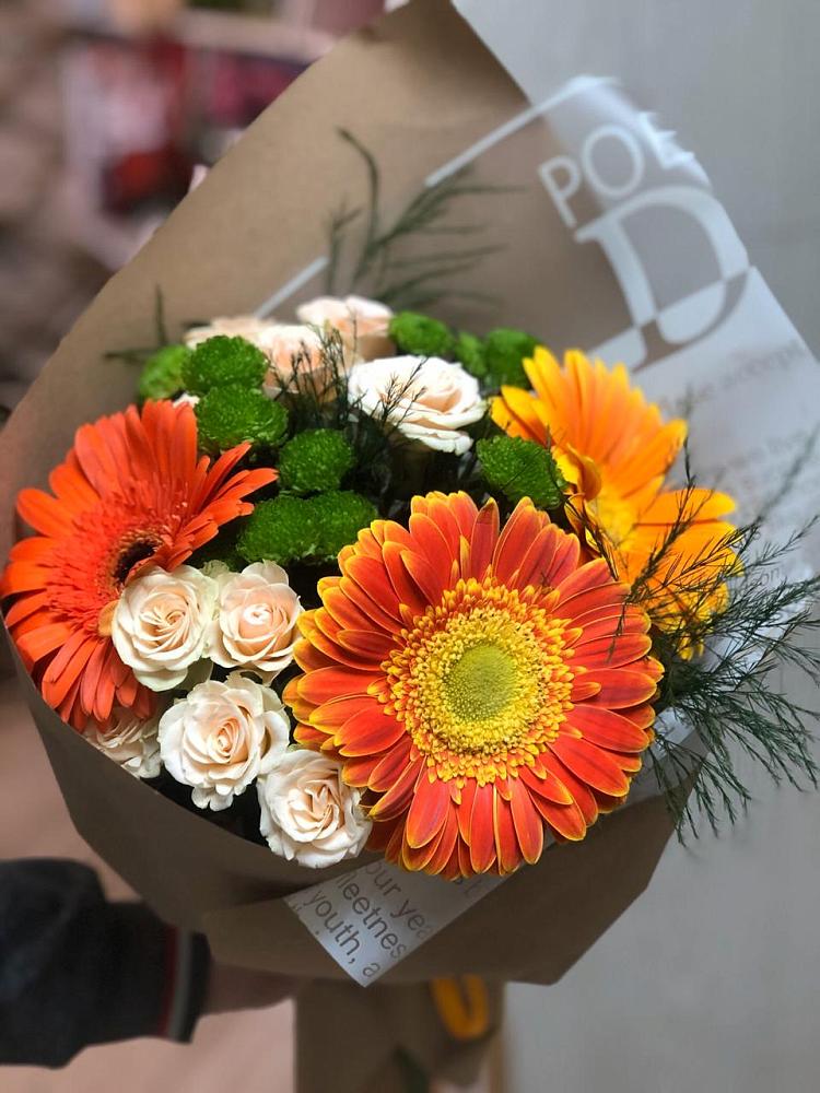 Букет цветов из: Герберы, Хризантемы и Розы в Джалиле