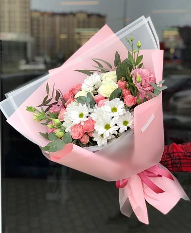 Букет цветов из: Розы, Лизиантусы и Хризантемы в Джалиле