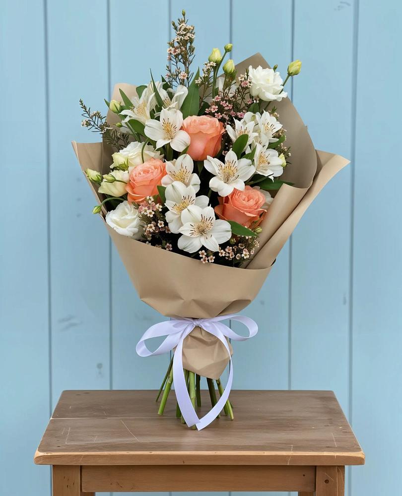 Букет цветов из: Альстромерии, Лизиантусы, Розы и Хризантемы в Джалиле